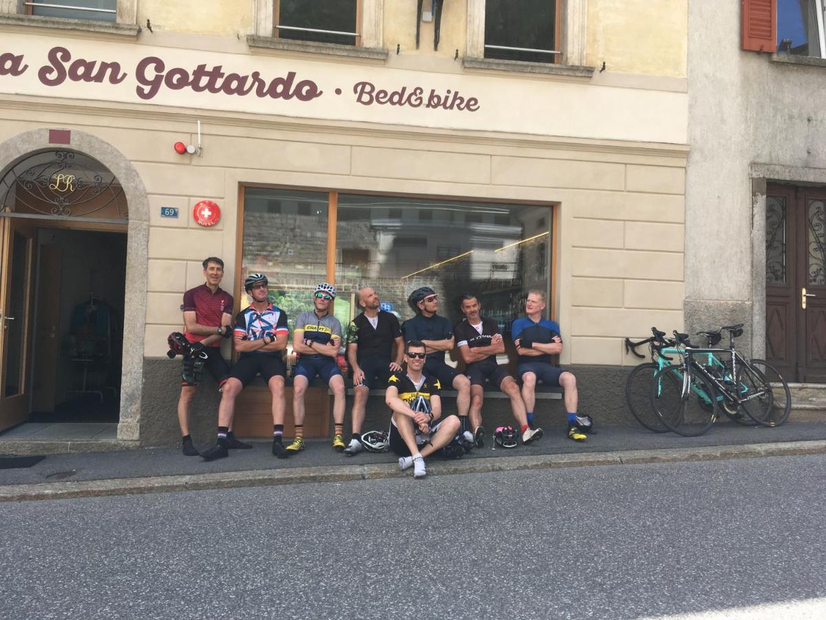 فندق Bed&Bike Tremola San Gottardo أيرولو المظهر الخارجي الصورة