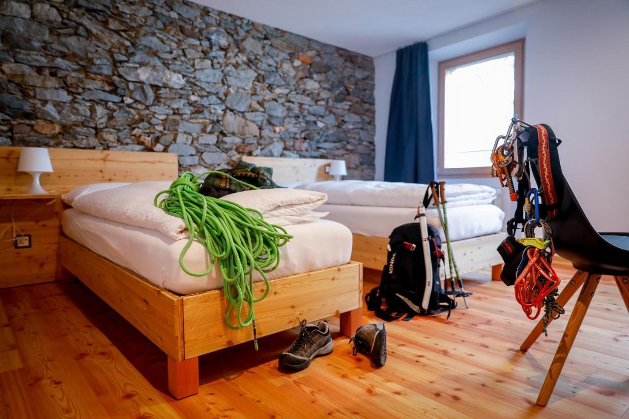 فندق Bed&Bike Tremola San Gottardo أيرولو المظهر الخارجي الصورة
