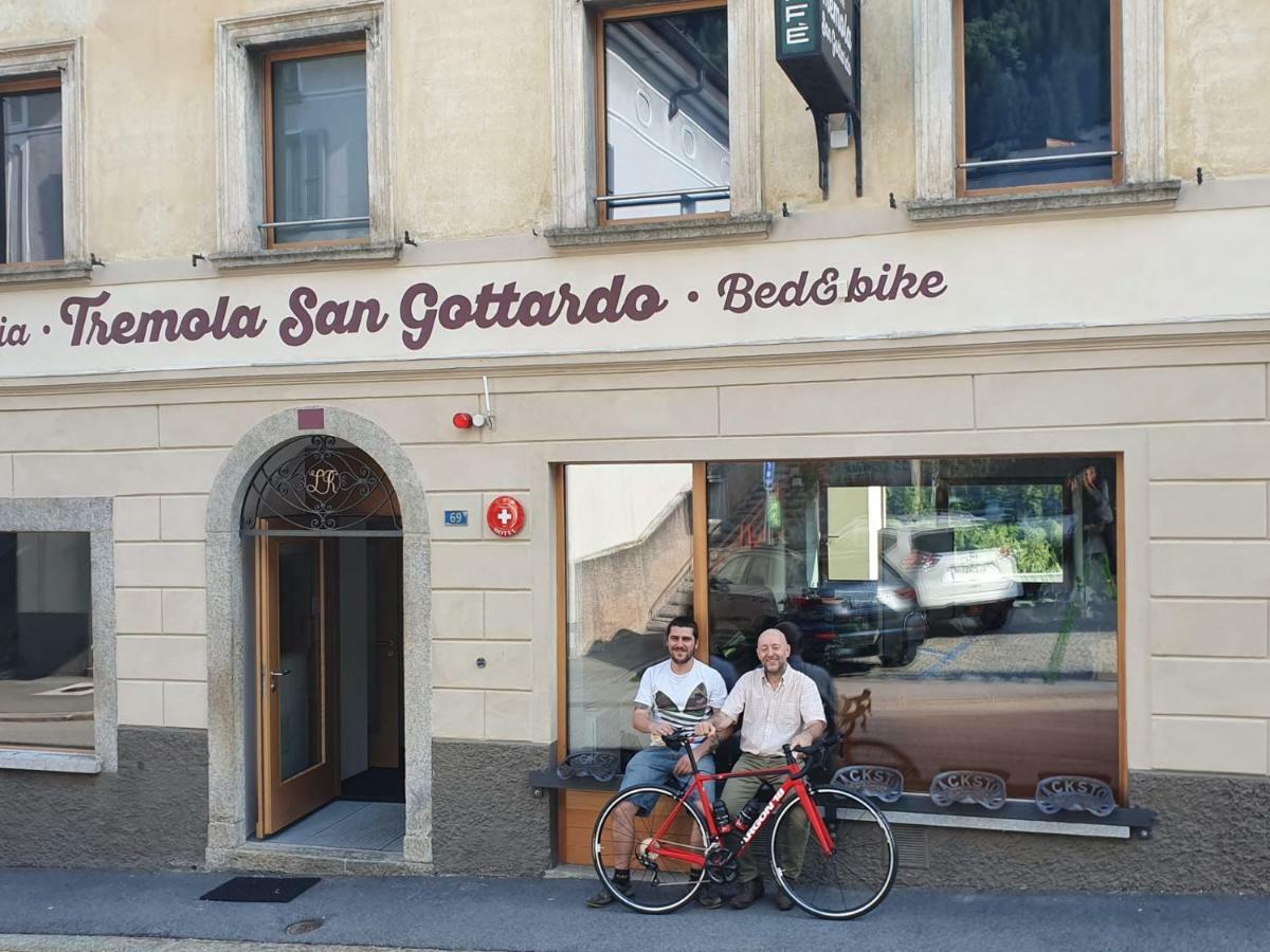 فندق Bed&Bike Tremola San Gottardo أيرولو المظهر الخارجي الصورة
